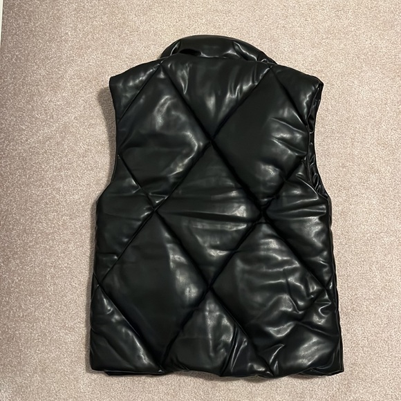 Abercrombie and Fitch Vegan Leather vest - Picture 2 of 3